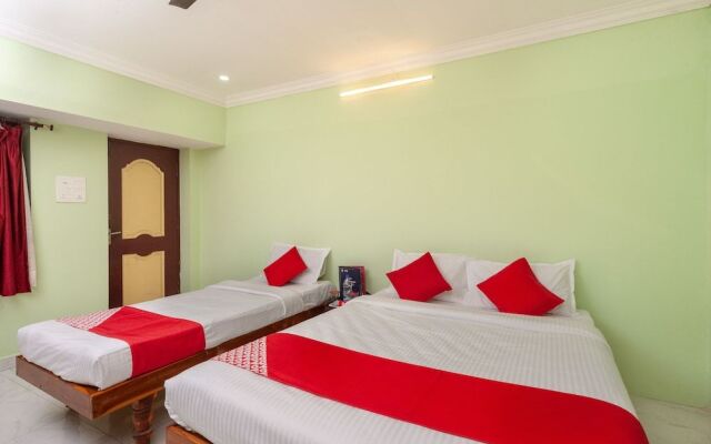OYO 23300 Seabreeze Residency