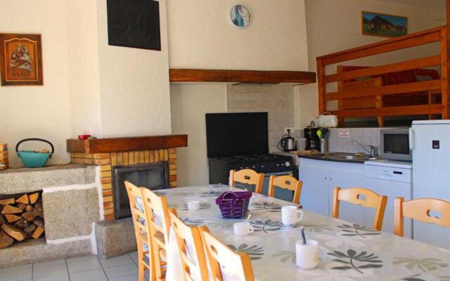 Gîte La Chabanne, 6 pièces, 12 personnes - FR-1-489-343