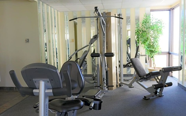 Schooner II Beach and Racquet Club