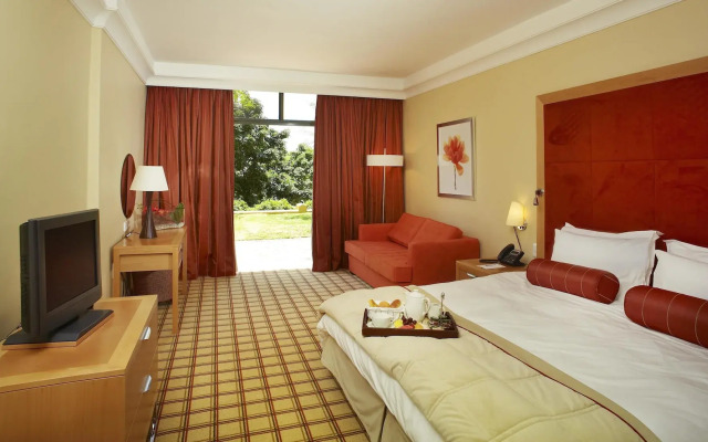 Sun City Hotel and Casino