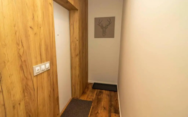 Exclusive Top Central Studio