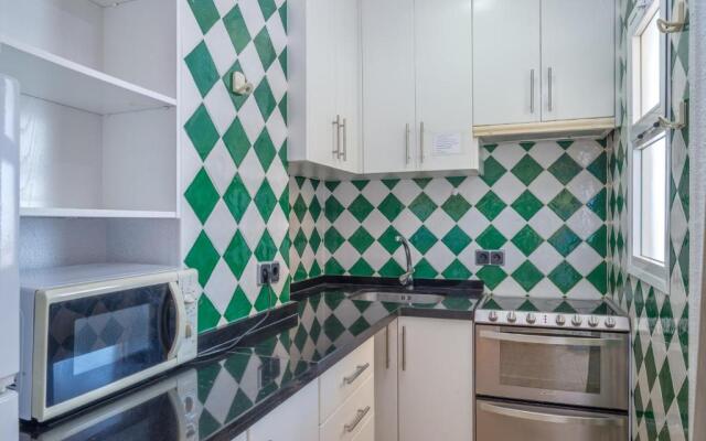 Pyr Aparthotel studio