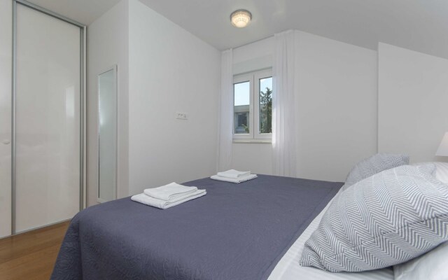 Apartment Gloria
