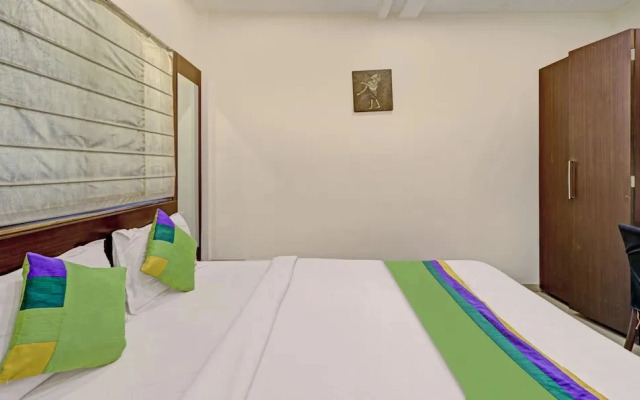 Treebo Trend Loharkar's Family Hotel