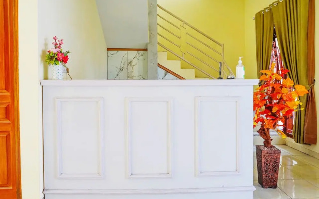 Super OYO Flagship 90723 Berlima Guest House Syariah