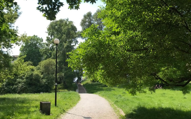 Royal Garden Apartment