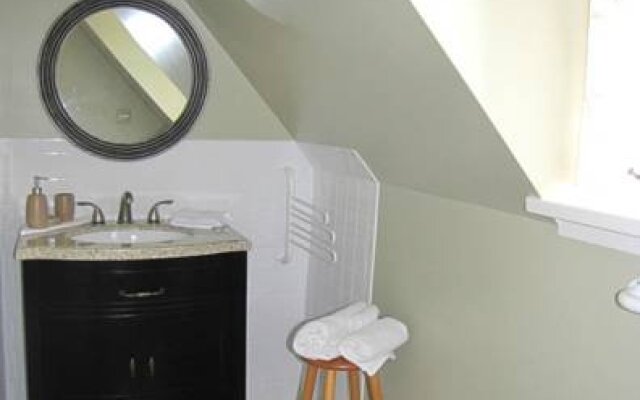 Willow Pond Country Bed And Breakfast