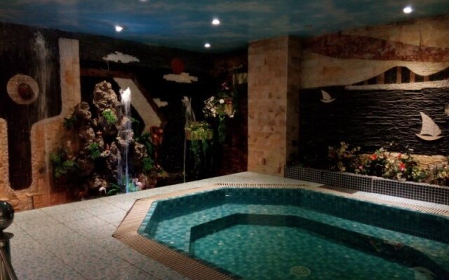 Nam Dinh Luxury Hotel
