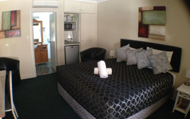 Ben Chifley Motor Inn