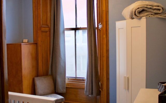 1 Bedroom Flat Off Leith Walk