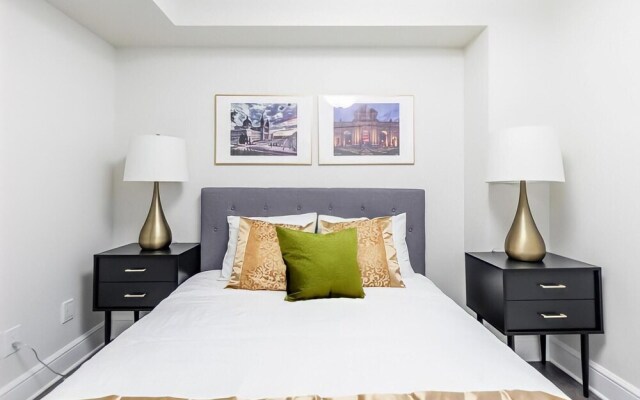 Rideau Comfort 2BD 1BA Apartment Free Parking