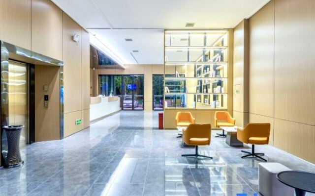 Zhongxiang Kaiden Business Hotel