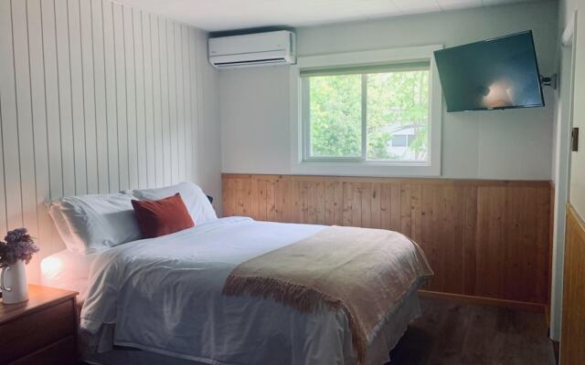 Barefoot Villas Room 3 Blue Jay