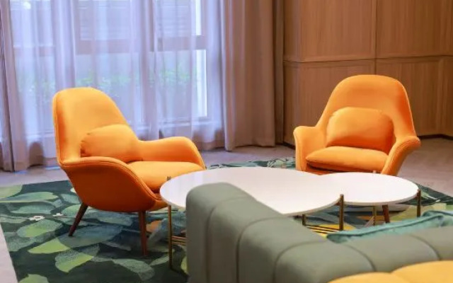 Orange Hotel (Shanghai Hongqiao Hub Lianyou Road)