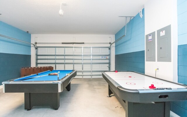 Solterra - 6116 Broad Oak Drive