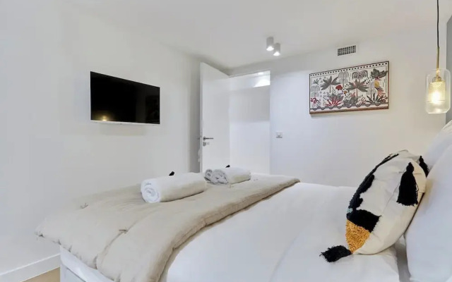 Superb AC Apartment Paris Center Bourse Place