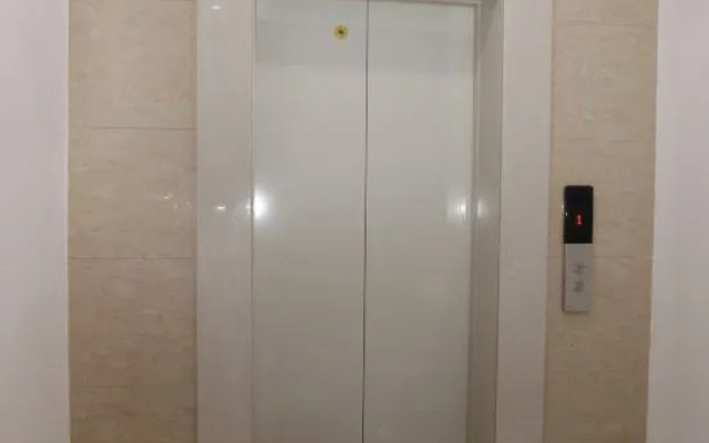 Macheng Fuhao Business Hotel