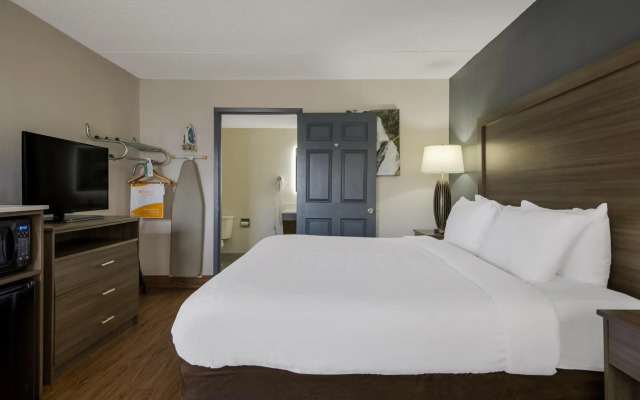 Quality Inn Asheville Airport