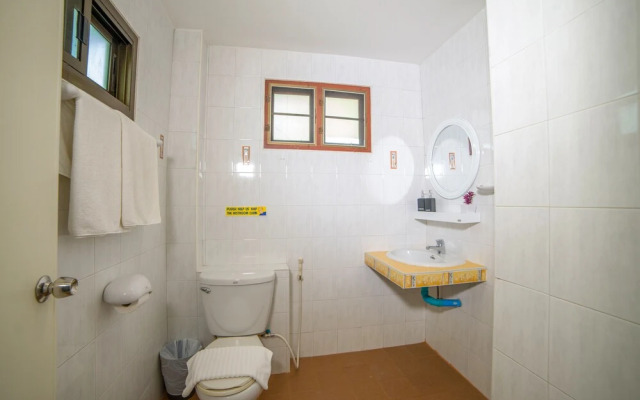Oyo 1037 Kamala Phuket Guesthouse