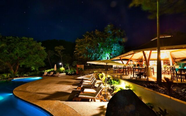Mikado Natural Lodge