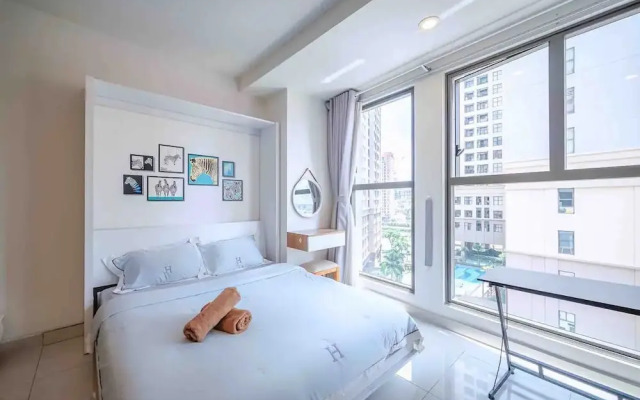 Saigon Royal View Residence & River