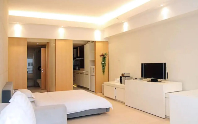 Private-Enjoyed Home ApartHotel - R&F Stanley Apartment