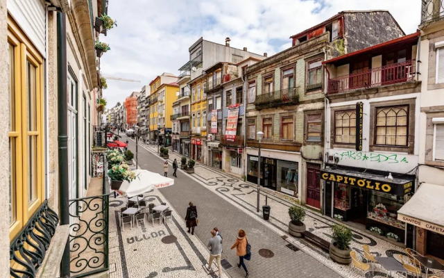 Capela 1 in Oporto With 1 Bathrooms