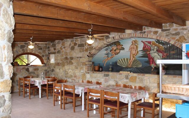 Anemomylos Lefkimmi Luxus Suites-Boutique Hotel & Pool