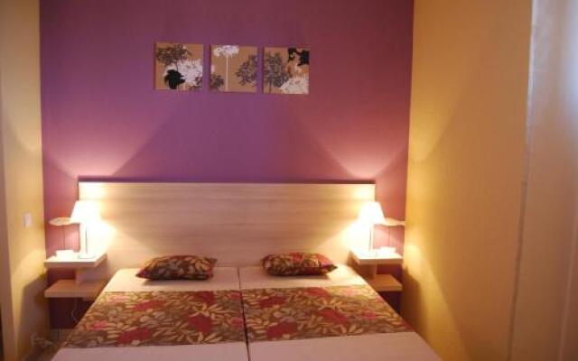 Village Marin Catalan