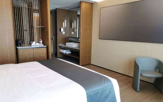 Ramada by Wyndham Changsha West Hotel