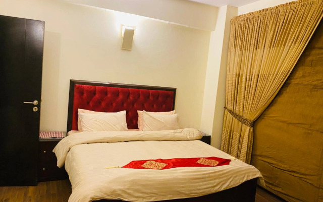 Royal Two Bed Luxury Apartment Gulberg