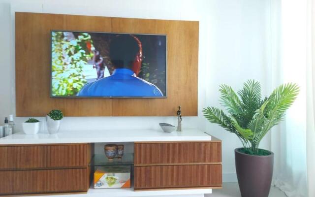 Golden Lake Residence