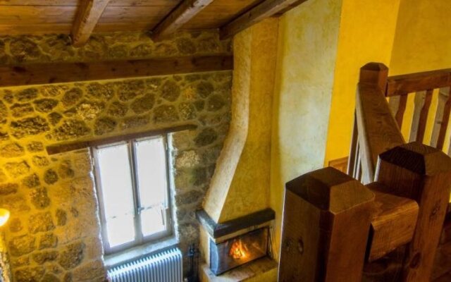 Pigi Tarlampa Hotel