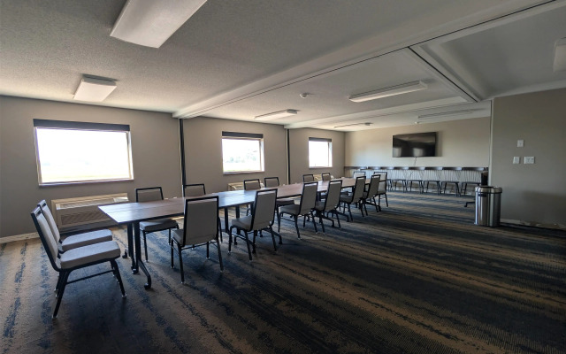 Super 8 by Wyndham Perham