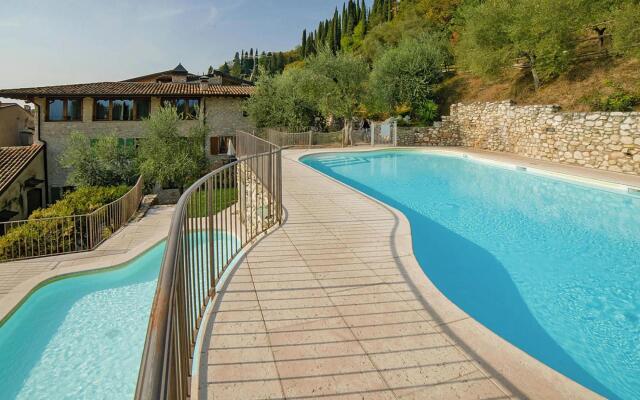 Holiday Home In Toscolano With Parking Space