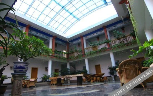 Yunwu Hotel