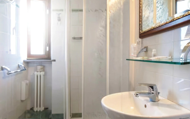 Hotel Porta Romana di Luce Hotels