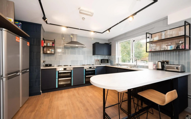 Queens University Belfast - Elms Village - Hostel