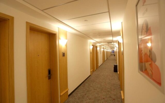ibis Hangzhou Huanglong