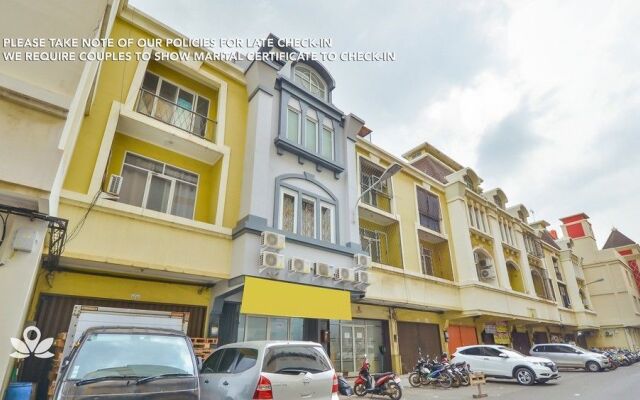 ZEN Rooms Taman Palem Syariah
