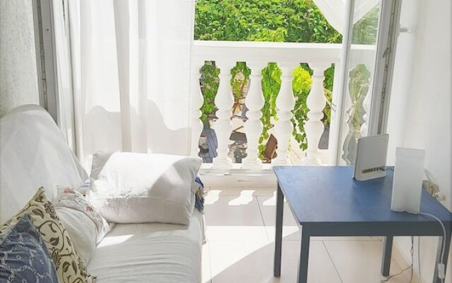 Detached House Miketa