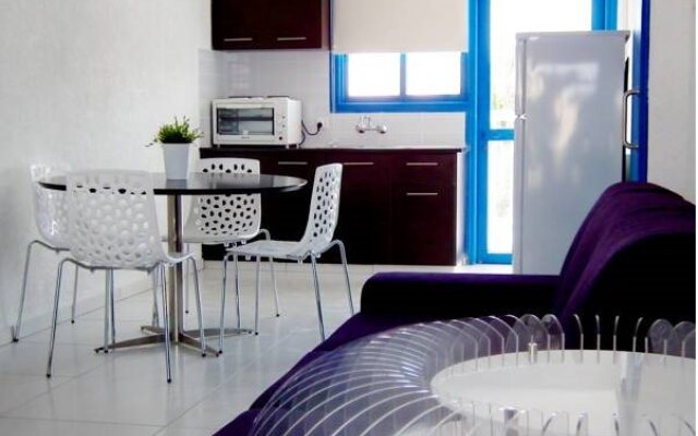 Aphentrika Apartments