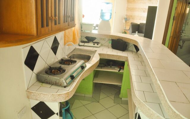 Open Sun 12 - A Place to Relax