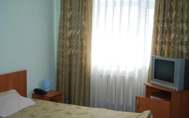 Aka Hotel