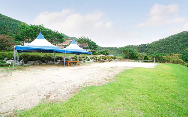 Chungju Morning Lake Pension
