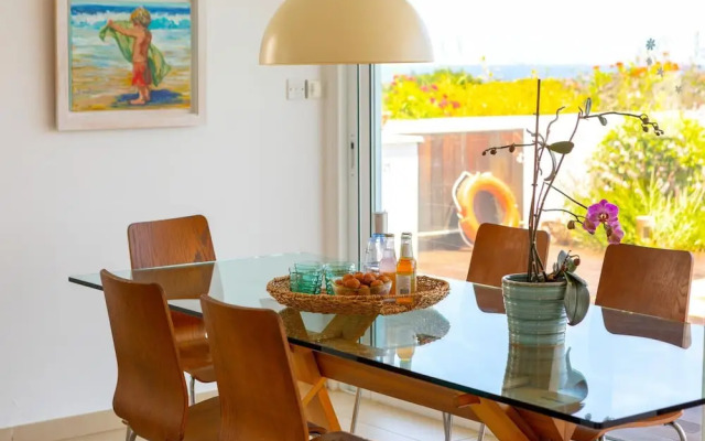 Protaras Seafront Villa Alia