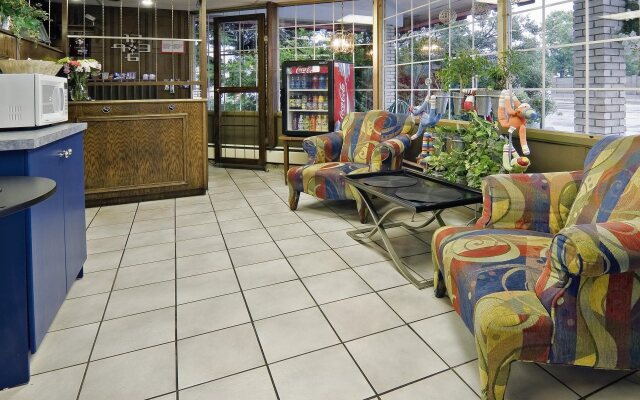 Canadas Best Value Inn
