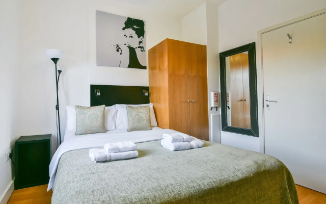 Studios 2 Let North Gower