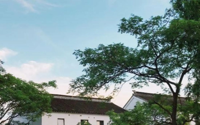 Youjian Shibashe Inn
