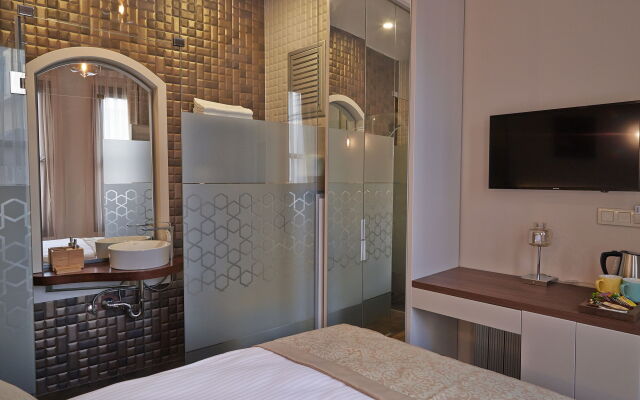 Arart Hotel